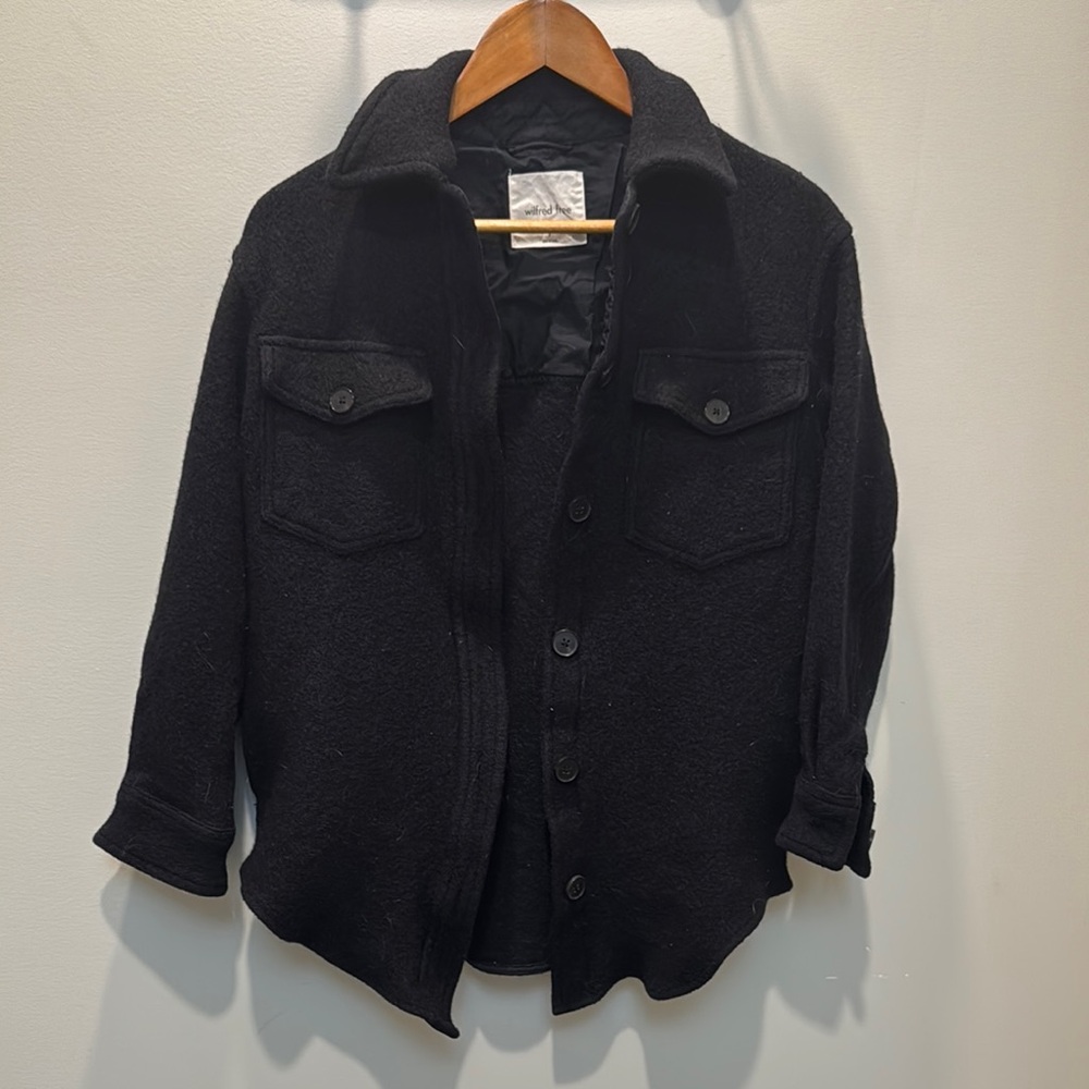 Wilfred Free Shacket - Picture 1 of 2